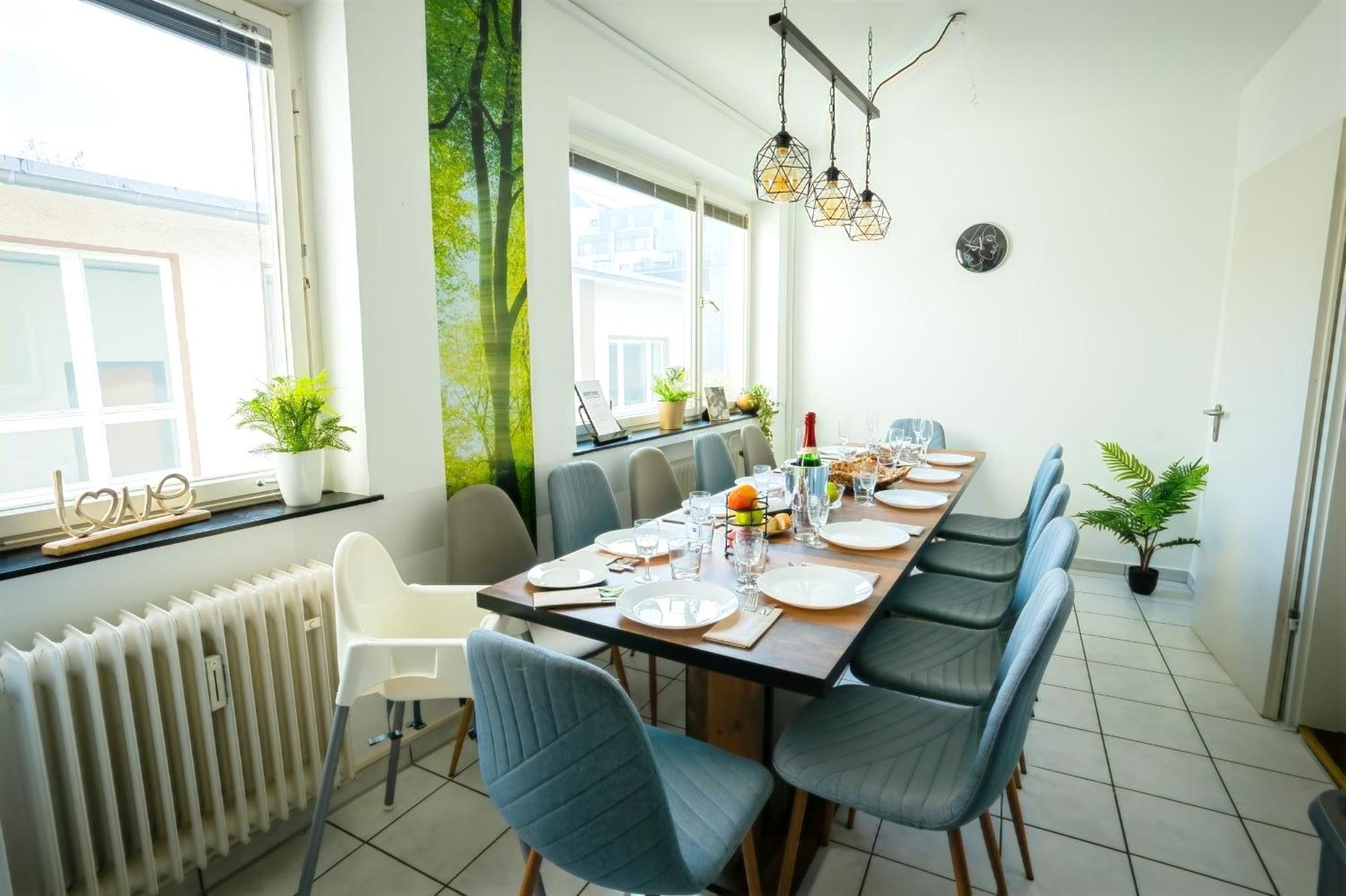 The Big Muenster Fuer Bis Zu 12, Whirlpool, Sauna, Zentral, Tischfussball, Balkon, Gasgrill Ulm Exterior foto