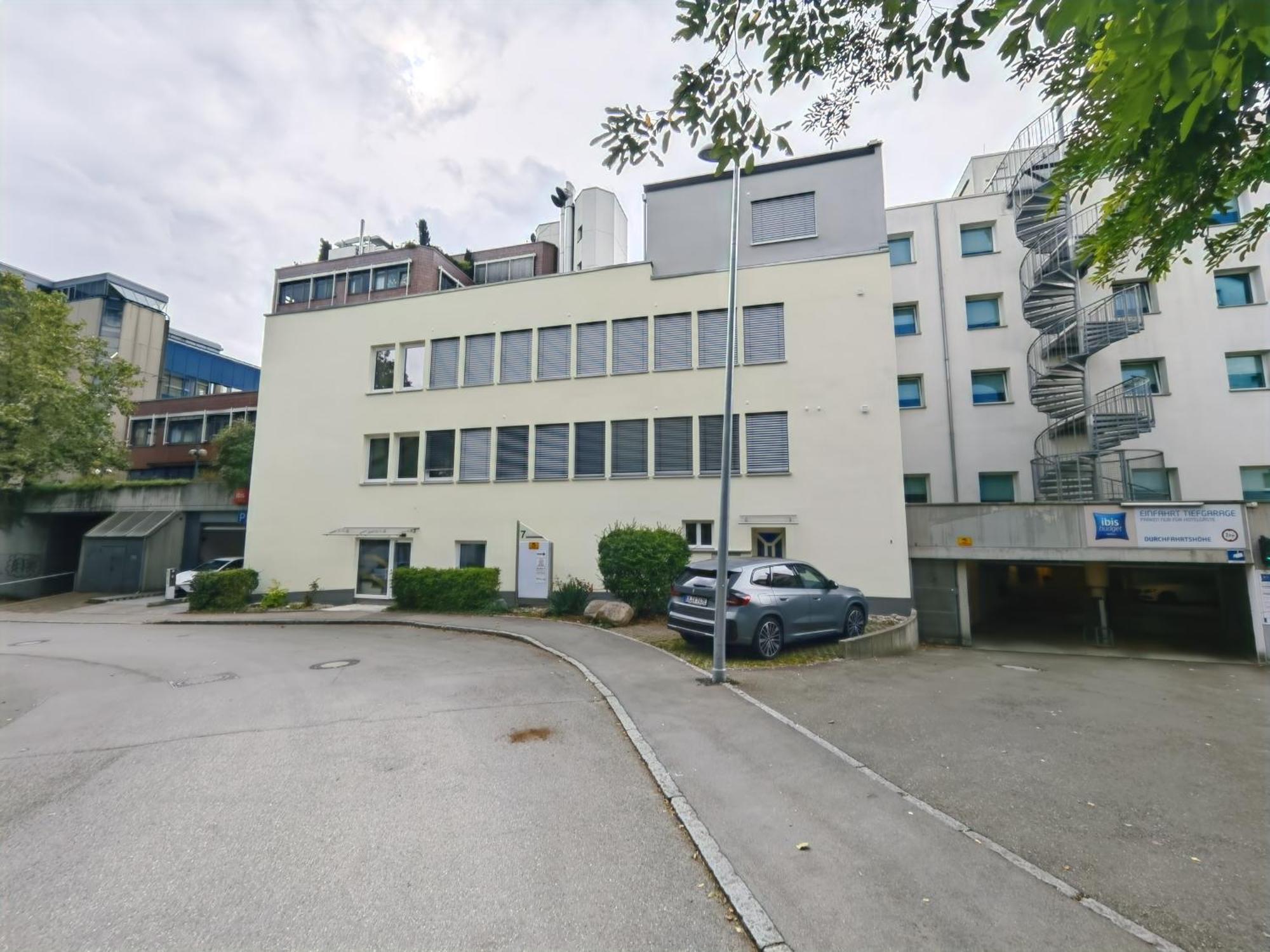The Big Muenster Fuer Bis Zu 12, Whirlpool, Sauna, Zentral, Tischfussball, Balkon, Gasgrill Ulm Exterior foto